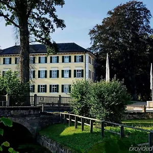 Schloss Burgellern Hotel